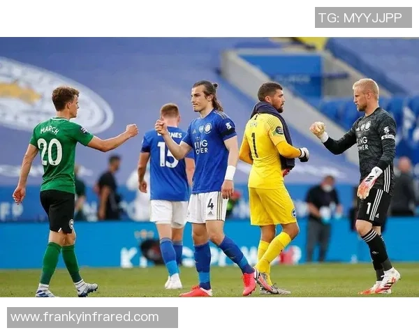 西甲焦点战本菲卡与马竞激战成平红牌事件引发全场热议